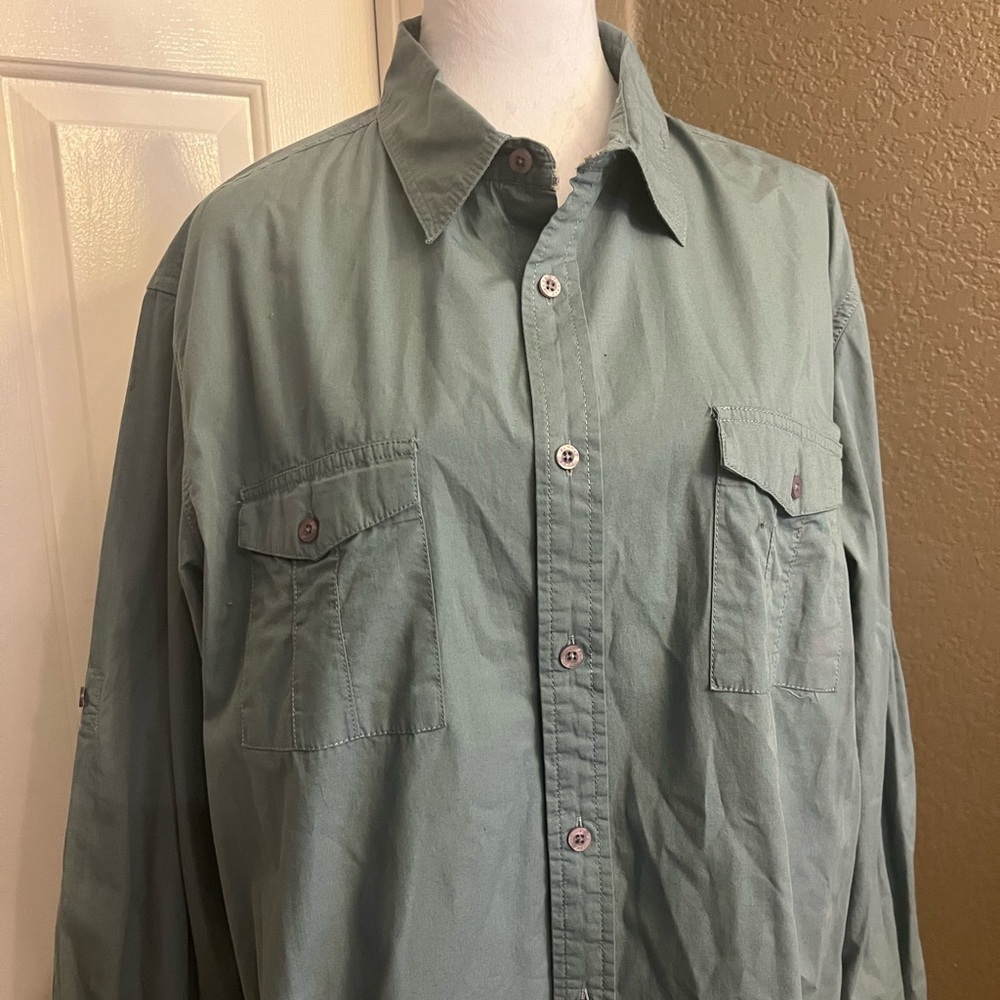 Free Planet Green Casual Button Down Shirt size XL